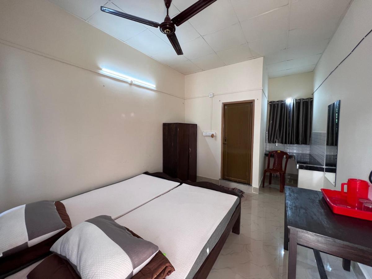 Atithya Lodge Guwahati Zewnętrze zdjęcie