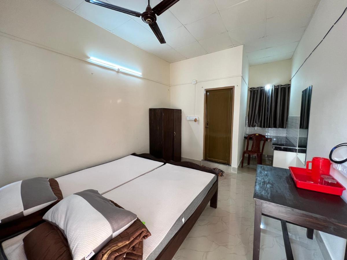 Atithya Lodge Guwahati Zewnętrze zdjęcie