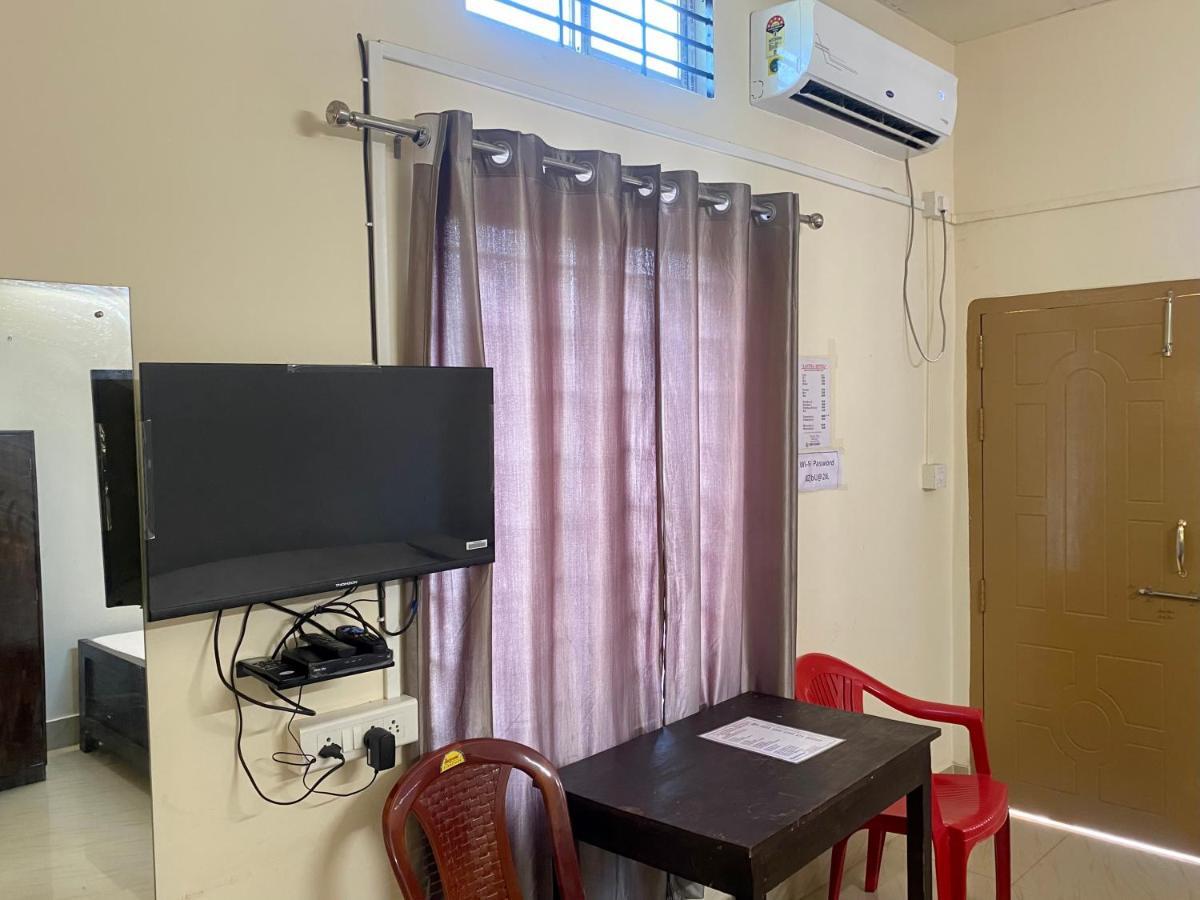 Atithya Lodge Guwahati Zewnętrze zdjęcie