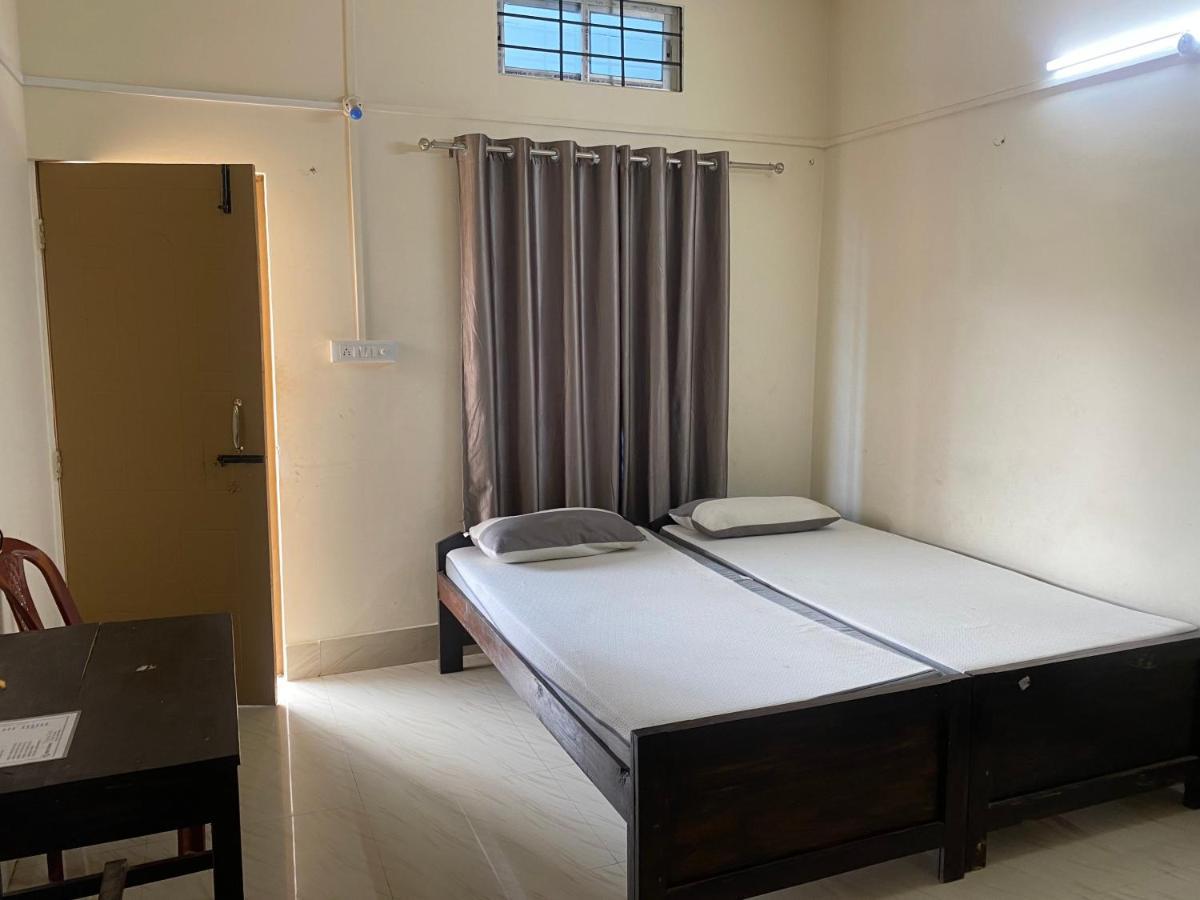 Atithya Lodge Guwahati Zewnętrze zdjęcie